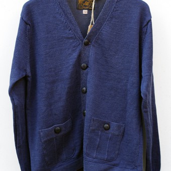 FRONT BUTTON CARDIGAN Felt Patch Type