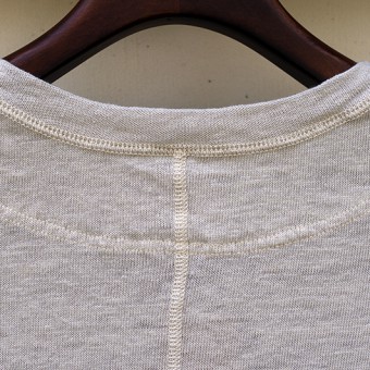 HENLY-NECK 2/3 SLEEVE CUT-SEWN [EUROPA LINEN]