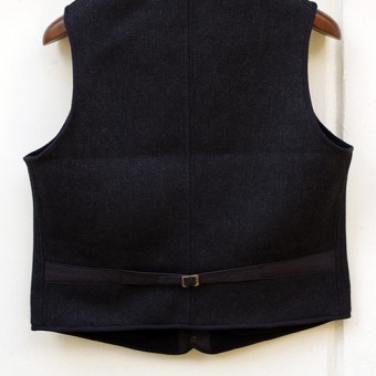 WARM UP VEST