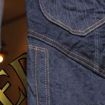 PADDED DENIM PANTS [STRAIGHT]