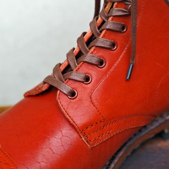 CAP TOE BOOTS