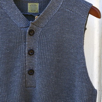 SPORTS SWEATER (VEST)