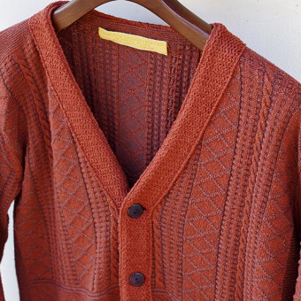 GUERNSEY SWEATER OPENED FRONT