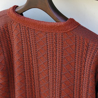 GUERNSEY SWEATER OPENED FRONT