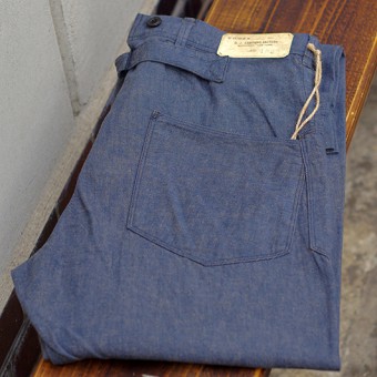 BUCKLE BACK DECK TROUSER