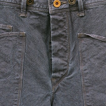 BUCKLE BACK DECK TROUSER