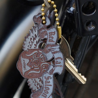 LEATHER KEY HOLDER