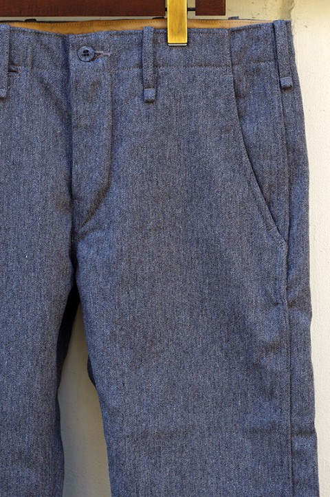 EARLY CHINO TROUSERS