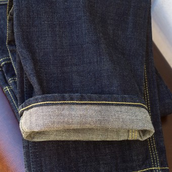 PADDED DENIM PANTS