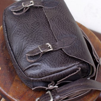 LEATHER SHOULDER BAG