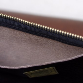 LEATHER SHOULDER BAG