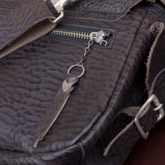 LEATHER SHOULDER BAG