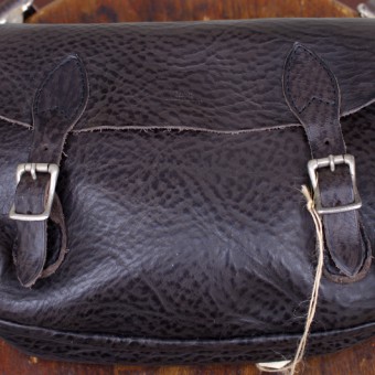 LEATHER SHOULDER BAG