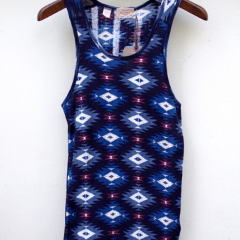 PATTERN TEREKO TANK TOP