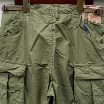 CARGO PANTS [RIP STOP]