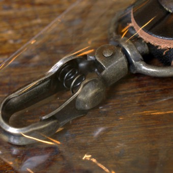 LEATHER LOOP KEY HOLDER