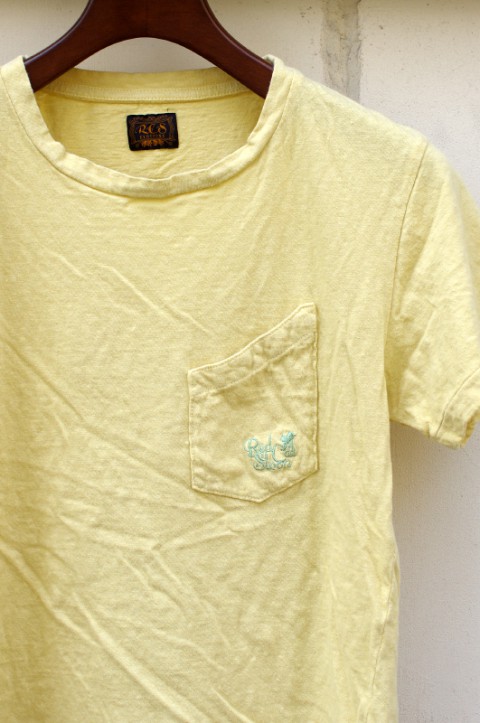 EMBROIDERED POCKET T-SHIRTS