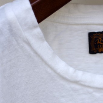 POCKET T-SHIRTS WITH PATCH