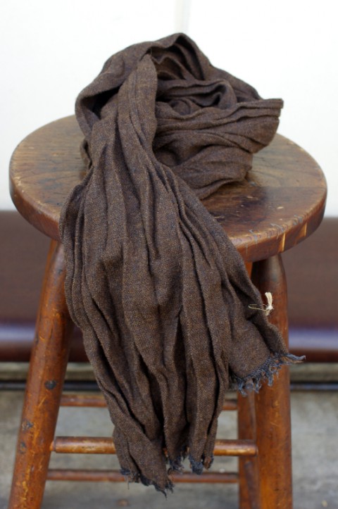 LINEN TWEED STOLE