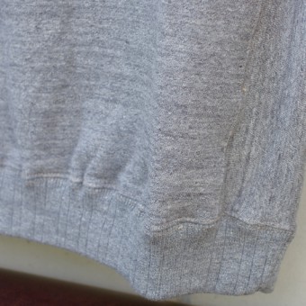 HALF-LENGTH VN SWEAT