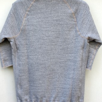 HALF-LENGTH VN SWEAT