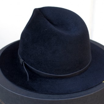 VELOUR FINISHED FEDORA HAT