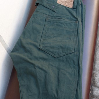 BACK PATCH PANTS [COLOR DENIM]