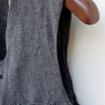 LINEN TWEED SACK VEST