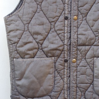 FADED NYLON QUILTING VEST