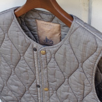 FADED NYLON QUILTING VEST