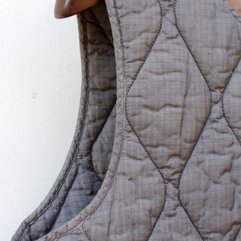 FADED NYLON QUILTING VEST