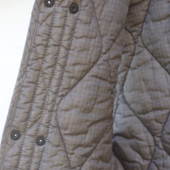 FADED NYLON QUILTING VEST