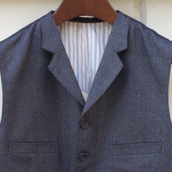 NOTCHED RAPEL WAIST COAT