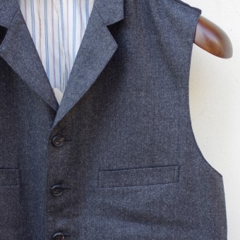 NOTCHED RAPEL WAIST COAT