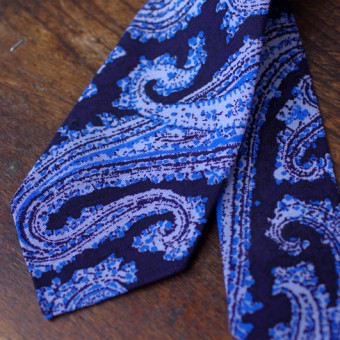 PAISLEY CRAVAT