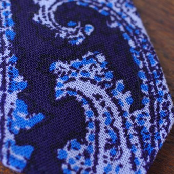 PAISLEY CRAVAT