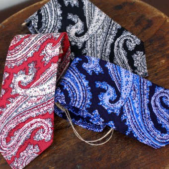 PAISLEY CRAVAT