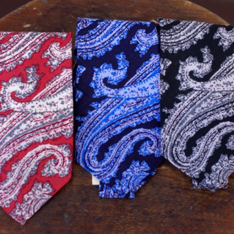 PAISLEY CRAVAT