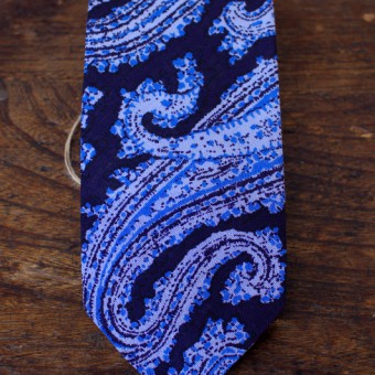 PAISLEY CRAVAT