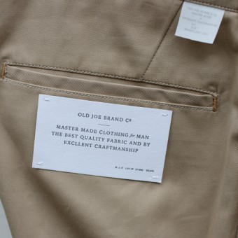 PLEATED CHINO TROUSER