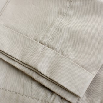 PLEATED CHINO TROUSER