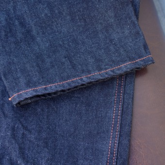 TIGHT-STRAIGHT DENIM PANTS [SULFA-BK]