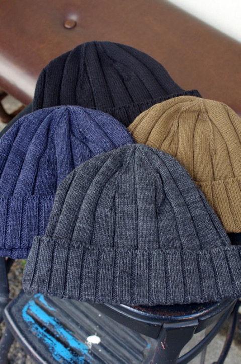 SPEC DYE KNIT CAP